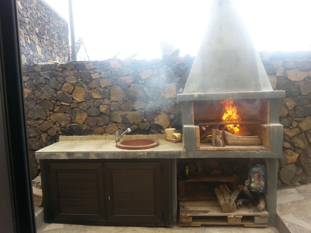 La Bodega Hostal Los Llanillos Exterior foto