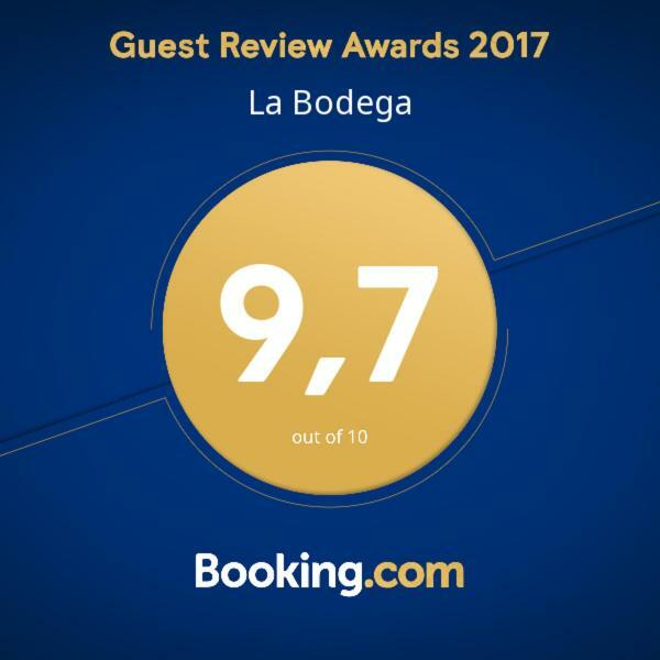 La Bodega Hostal Los Llanillos Exterior foto